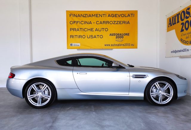 Aston Martin DB9 Coup� V12 Touchtronic - foto 4 di 4