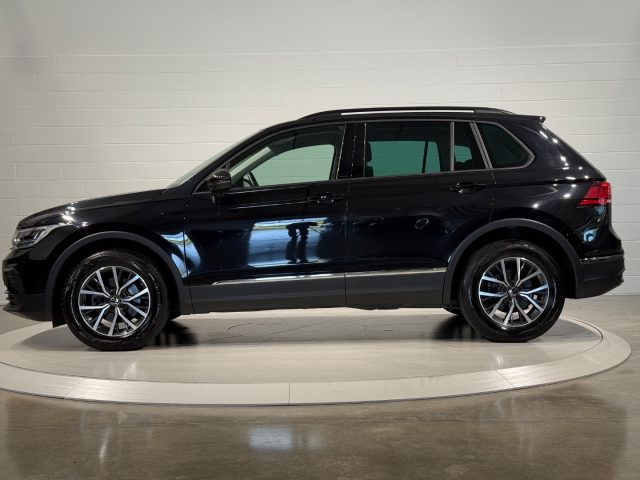 Volkswagen Tiguan 1.5 TSI 150cv DSG ACT Life PREZZO REALE - foto 2 di 16