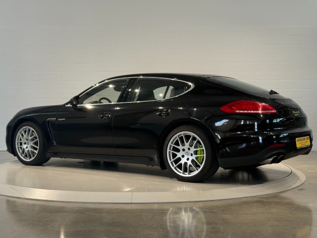 Porsche Panamera 3.0 S E-Hybrid SOSP.PNEUM./TAGL.PORSCHE/PREZ.REALE - foto 3 di 4