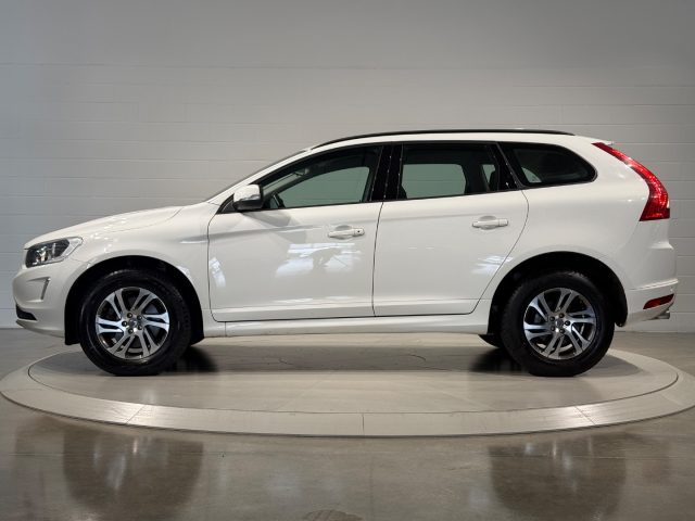 Volvo XC60 D3 Geartronic Kinetic PREZZO REALE - foto 2 di 4