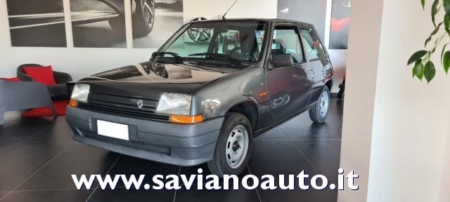 Renault R 5 FIVE usato a FRATTAMINORE