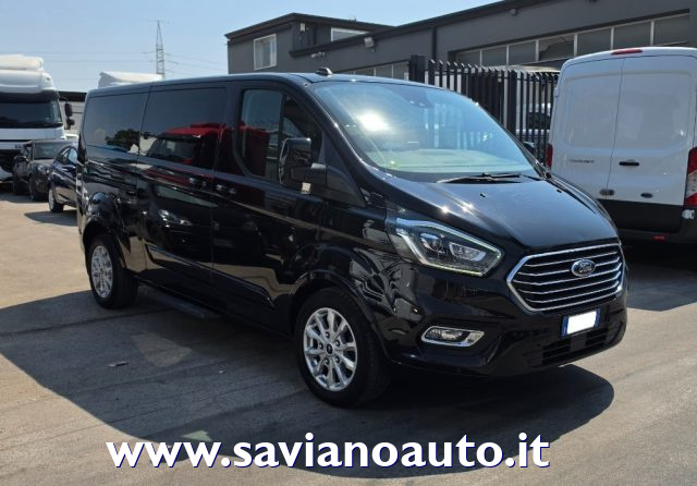 Ford Tourneo Custom 320 2.0 TDCi 185CV aut. PL Titanium - foto 2 di 4