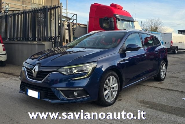 Renault Megane Mégane Sporter Blue dCi 115 CV EDC Business usato a FRATTAMINORE