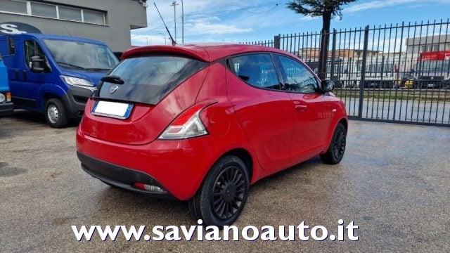 Lancia Ypsilon 1.2 69 CV 5 porte GPL Ecochic Elefantino Blu - foto 3 di 4