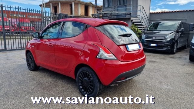 Lancia Ypsilon 1.2 69 CV 5 porte GPL Ecochic Elefantino Blu - foto 4 di 4