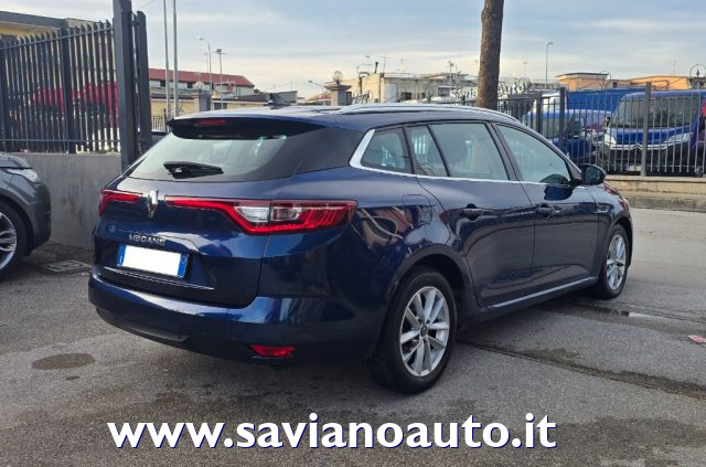 Renault Megane Mégane Sporter Blue dCi 115 CV EDC Business - foto 3 di 8