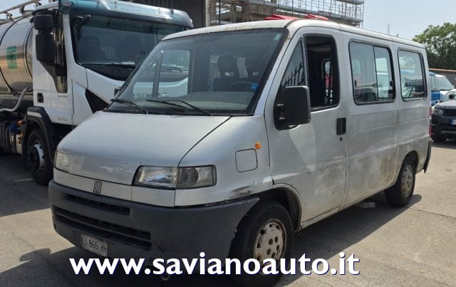 Fiat Ducato 14 2.5 TDI 9 POSTI, del 1995, 300.000 km, in vendita a Frattaminore (NA)