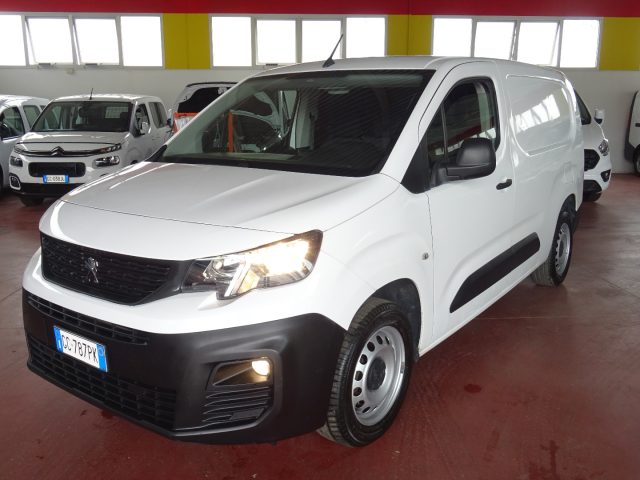Peugeot Partner 100 HP 1.5 BlueHDi S&S PL L2 Furgone Premium usato a MASER