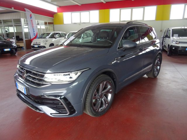 Volkswagen Tiguan 2.0 TDI 150 CV SCR DSG R-Line - foto 4 di 4