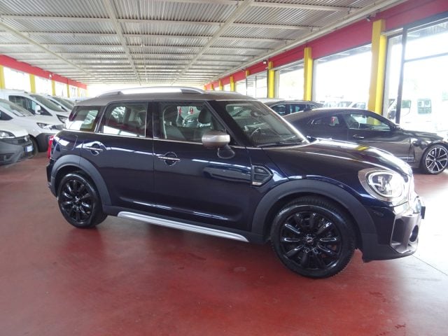 MINI Mini 2.0 Cooper D Classic Countryman usato a MASER
