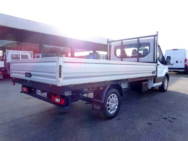 Ford Transit 350 2.0TDCi MHEV130CV Trend Trazione Ant 3.90cas, del 2021, 33.800 km, in vendita a Maser (TV)