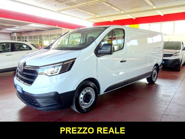 Renault Trafic T30q 2.0dCi 170CV PLungo-TN Furgone Energy Ice, del 2023, 98.000 km, in vendita a Maser (TV)