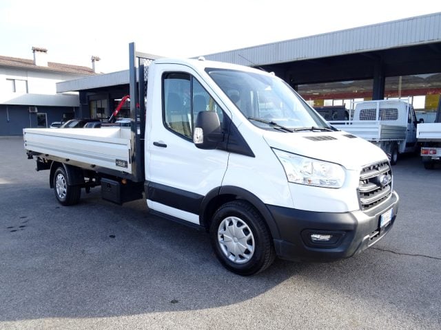 Ford Transit 35Q 2.0TDCi MHEV130CV Trend Trazione Ant 3.90cas, del 2021, 33.800 km, in vendita a Maser (TV)