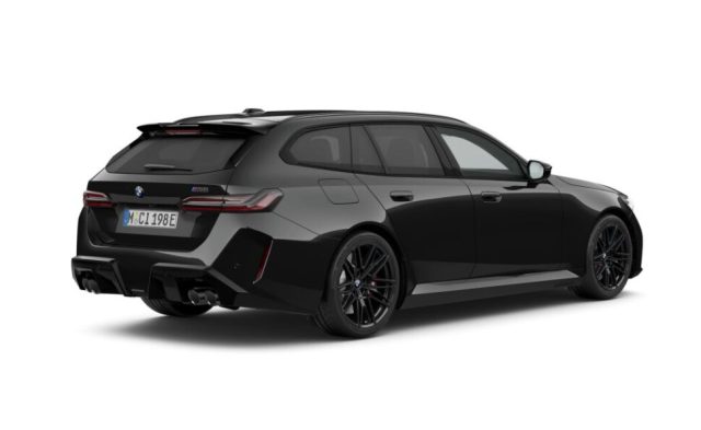 BMW M5 Touring - foto 2 di 4