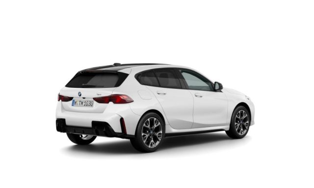 BMW 120 48V Special Edition Aut. - foto 2 di 4