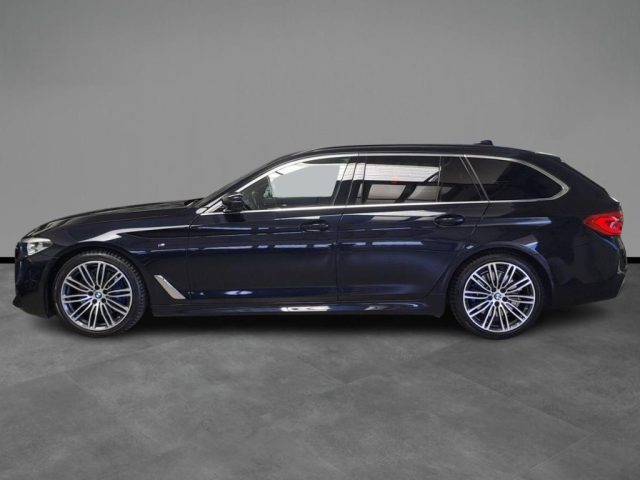BMW 530 d xDrive 249CV Touring Msport Aut. - foto 3 di 4