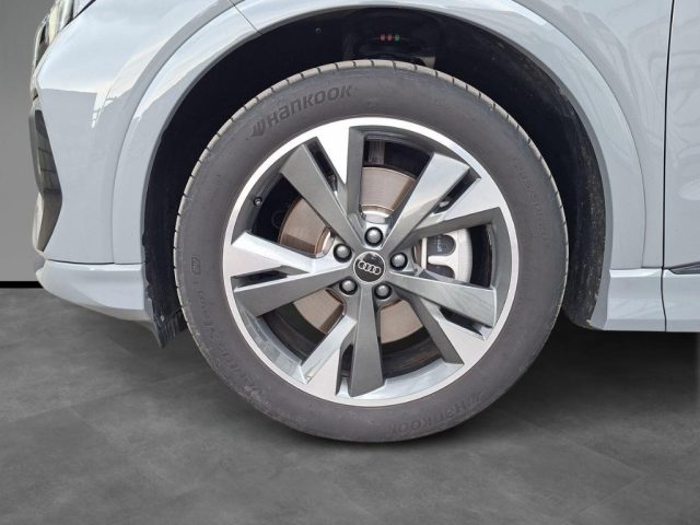 Audi Q4 e-tron Q4 45 e-tron quattro Aut. 77kw + Tetto - foto 4 di 4