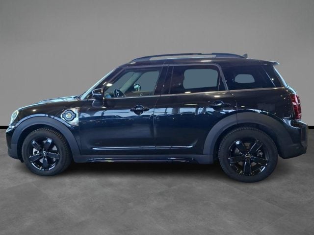 MINI Countryman 1.5 Cooper SE Essential Countryman ALL4 - foto 3 di 4