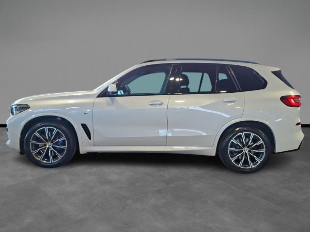 BMW X5 xDrive30d 48V Msport Aut. + Tetto apr. - foto 3 di 4
