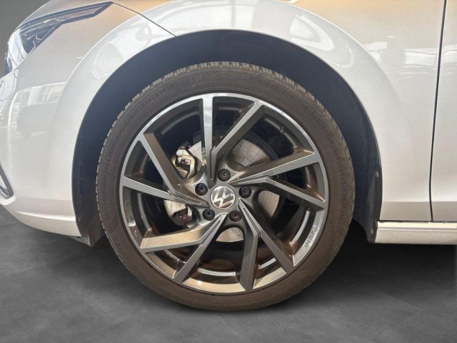 Volkswagen Golf 2.0 TDI DSG SCR - foto 4 di 4