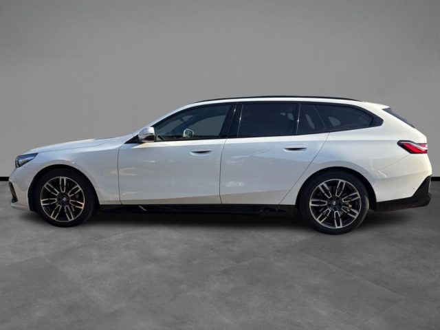BMW 540 d 48V xDrive Touring Msport Aut. - foto 3 di 17