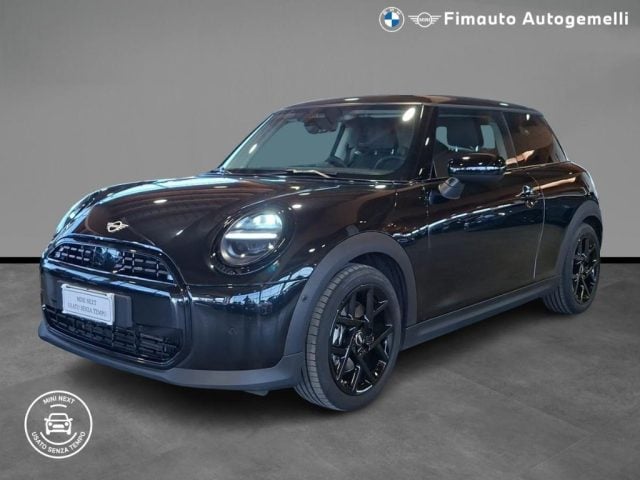 MINI Mini Cooper C Classic Pacchetto XS Aut., del 2024, 41.426 km, in vendita a Verona (VR)