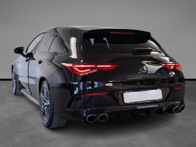 Mercedes-Benz CLA 45 AMG 45 S AMG 4Matic+ Shooting Brake - foto 3 di 4