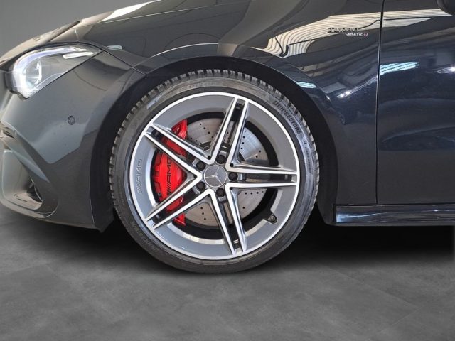 Mercedes-Benz CLA 45 AMG 45 S AMG 4Matic+ Shooting Brake - foto 4 di 4