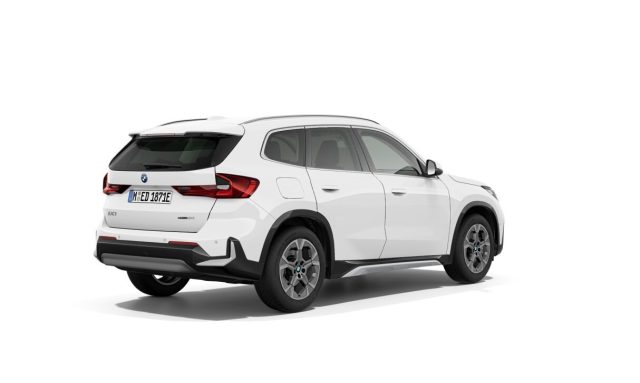 BMW iX1 eDrive 20 Special Edition Aut. - foto 2 di 4