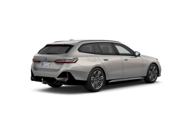 BMW 530 e sDrive Touring Msport Aut. - foto 2 di 4