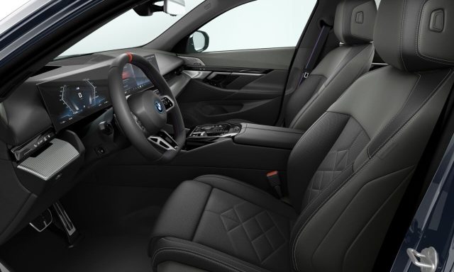 BMW i5 M60 Touring Msport Pro Aut. - foto 4 di 4