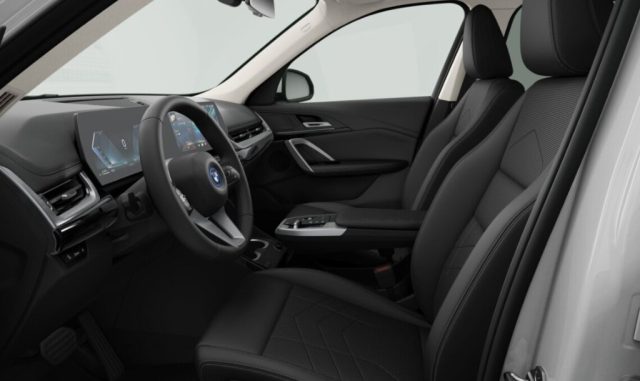 BMW X1 xDrive 25e Special Edition - foto 3 di 4