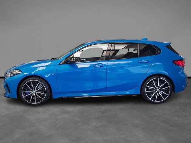 BMW M135 i xDrive Aut. + Tetto apr. - foto 3 di 4