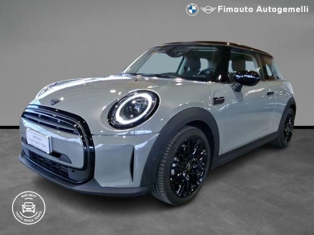 MINI Cooper 1.5 Cooper Classic Aut, del 2022, 27.945 km, in vendita a Verona (VR)