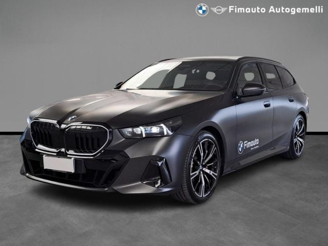 BMW 520 d 48V xDrive Touring Msport Pro Aut., del 2026, 15.122 km, in vendita a Verona (VR)