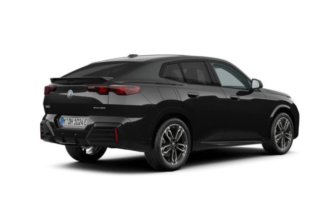 BMW iX2 eDrive 20 Special Edition - foto 2 di 4