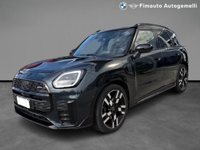 MINI Countryman D JCW Countryman Aut. + Tetto apr., del 2025, 40.003 km, in vendita a Verona (VR)