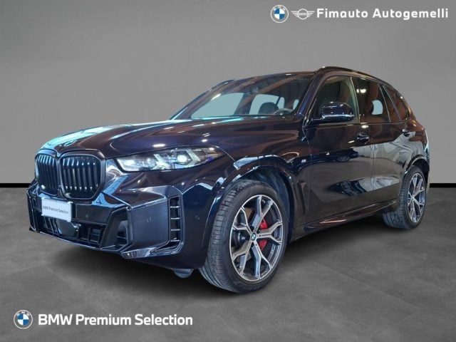 BMW X5 xDrive30d 48V Msport Pro Aut. + Tetto apr., del 2025, 32.695 km, in vendita a Verona (VR)