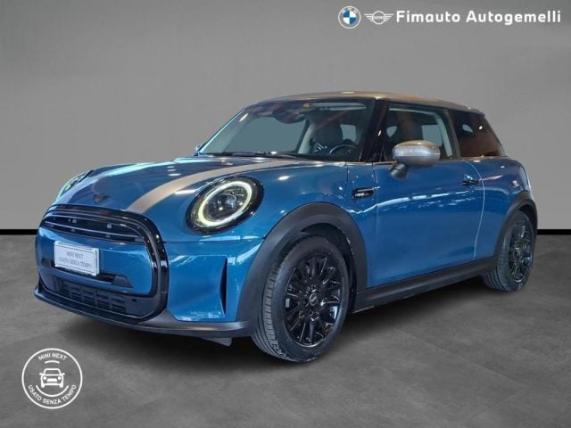 MINI Cooper 1.5 Cooper Camden Edition Aut., del 2022, 72.522 km, in vendita a Verona (VR)
