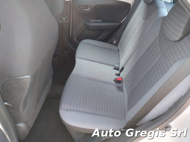 Toyota Aygo 1.0 VVT-i 72 CV x-play-GARANZIA FINO 36 MESI usato a SESTO SAN GIOVANNI