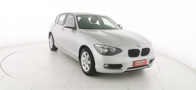 BMW 120 d 5p. Unique - CAMBIO AUTOMATICO usato a CREMA