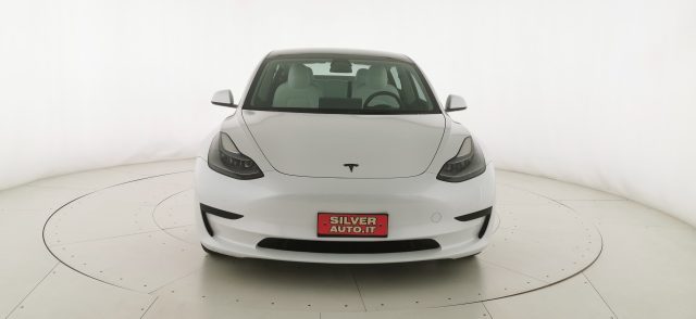 Tesla Model 3 RWD - foto 2 di 4