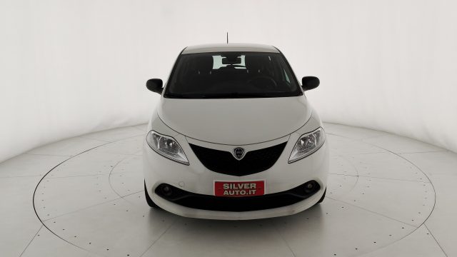 Lancia Ypsilon 1.0 FireFly 5 porte S&S Hybrid Ecochic Gold - foto 2 di 4