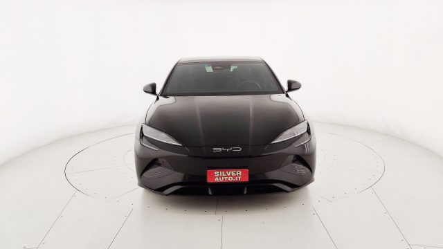 BYD Seal 82,5 kWh Design - foto 2 di 4