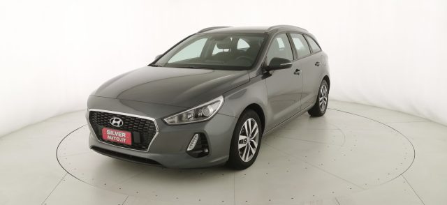Hyundai i30 Wagon 1.6 CRDi 110CV DCT Comfort - foto 3 di 79