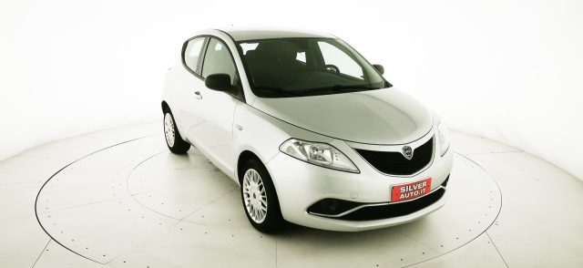Lancia Ypsilon 1.3 MJT 16V 95 CV 5 porte S&S Gold usato a CREMA