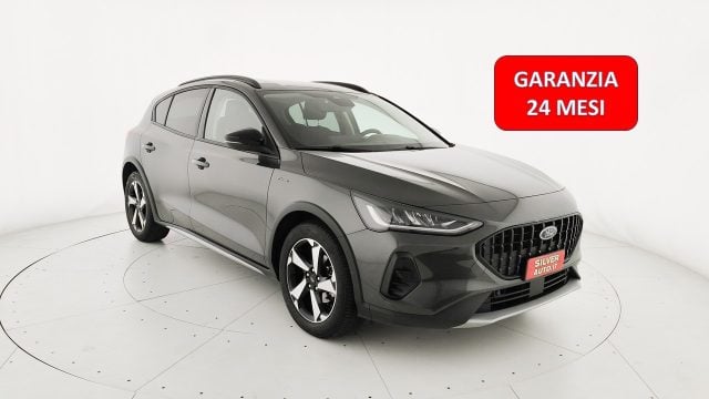 Ford Focus 1.0 EcoBoost Hybrid 125 CV 5p. Active X, del 2023, 77.250 km, in vendita a Crema (CR)