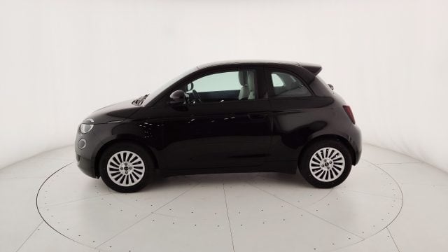 Fiat 500 Berlina Hybrid Pop - foto 4 di 4