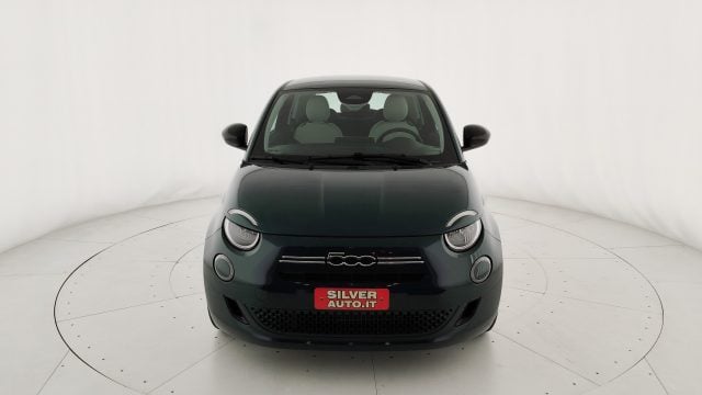 Fiat 500 Berlina Hybrid Icon - foto 2 di 4