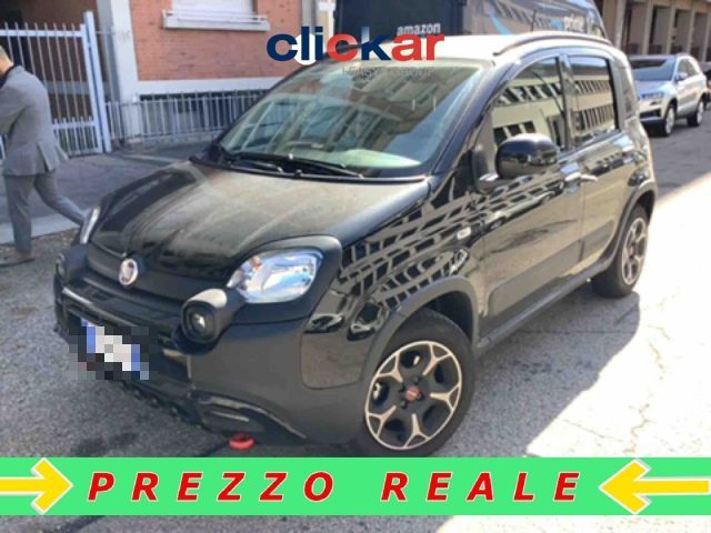 Fiat Panda 1.0 FireFly S&S Hybrid Cross OK NEOPATENTATI usato a LATISANA